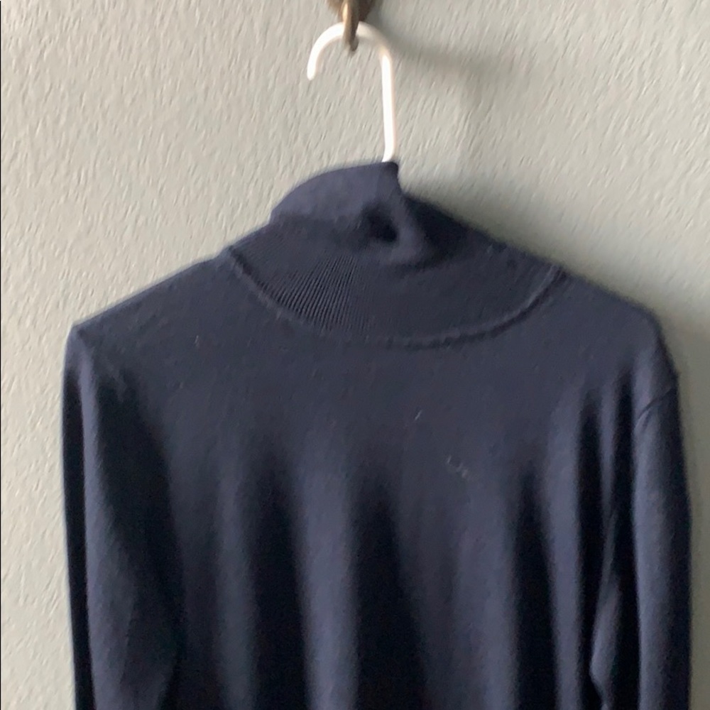 Turtle neck - Picture 2 of 3